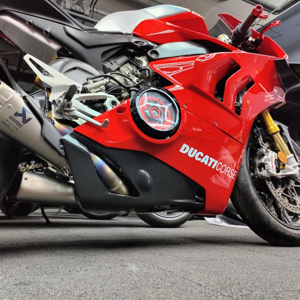 Ducati Panigale V4/V4R 2018-2022 Bottom Fairings Belly Pan Carbon Inserts Custom Kit